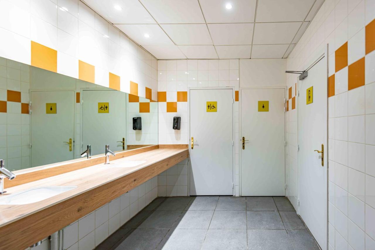 Hostel Le Hueb グルノーブル エクステリア 写真